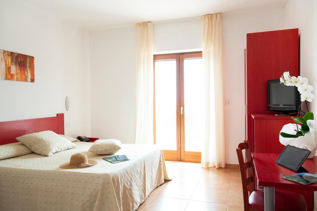 Hotel Delle More Вьесте Экстерьер фото